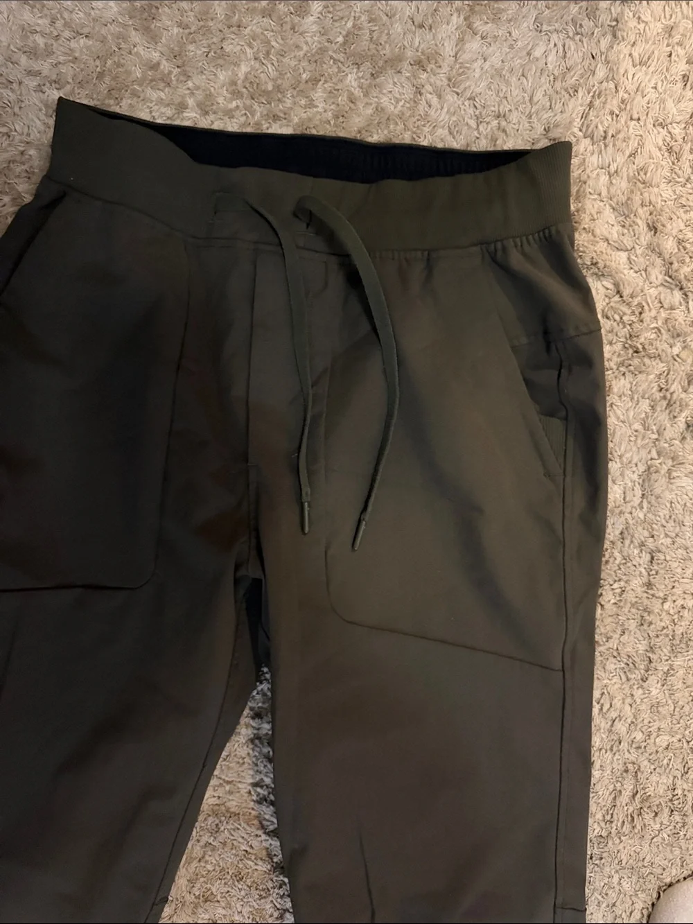 Men's lululemon Olive Green Jogger Pants - Casual Drawstring Trousers (size med)